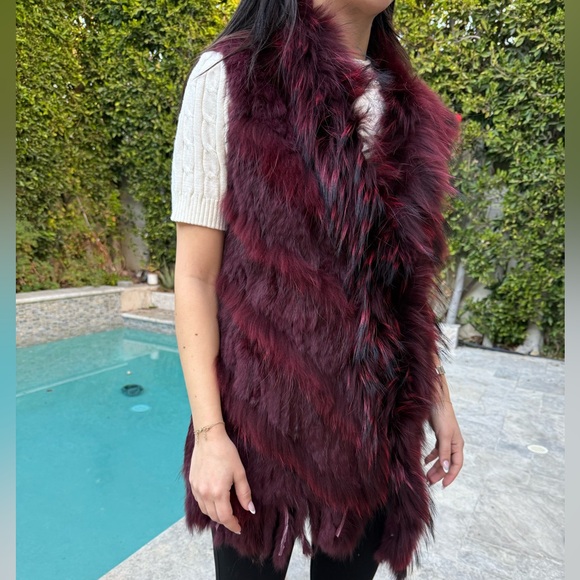 New Burgundy Rabbit Fur Vest - Picture 6 of 6